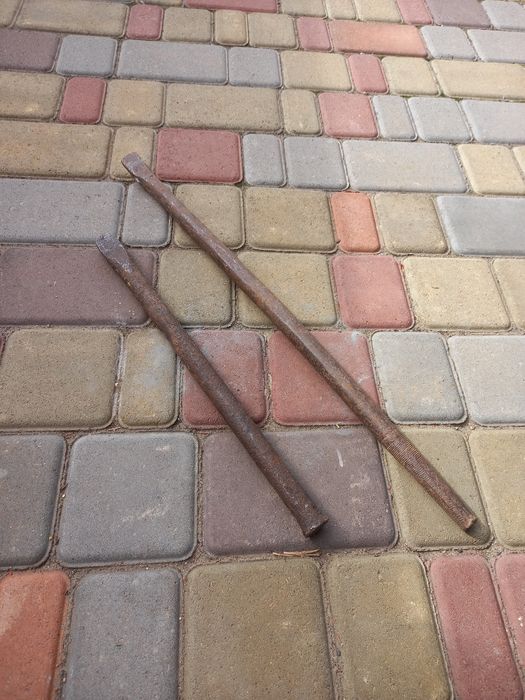 Кирки, и Разные молотки.