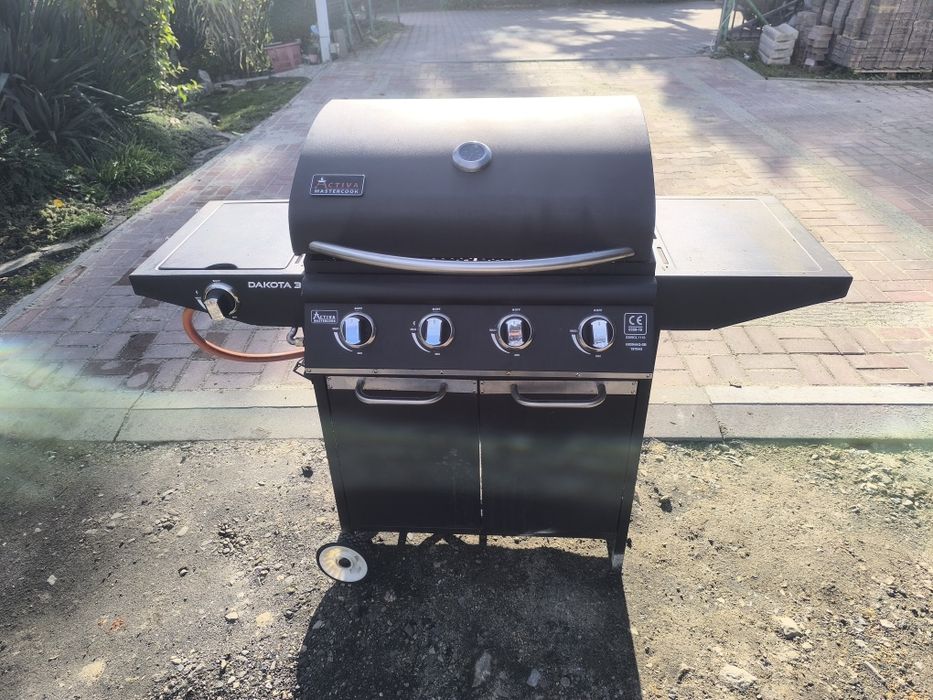 Sprzedam gril gazowy