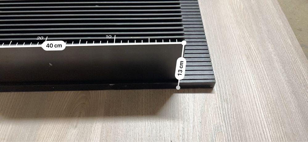 Radiator aluminiowy ok 20kg 40x51x13 duży czarny