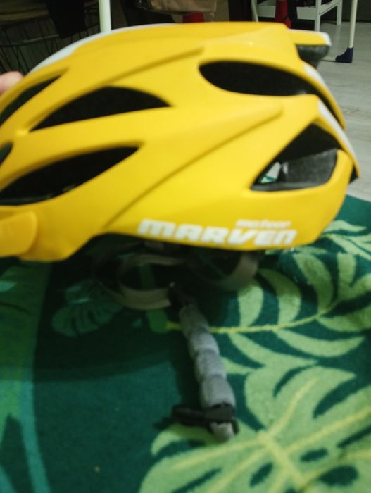 Kask rowerowy polecam