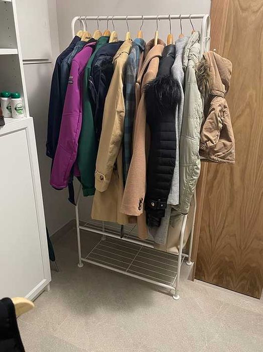 Cabide com 2 prateleiras 4 ganchos 150 x 75 x 36,5 cm NOVO ENVIOGRÁTIS