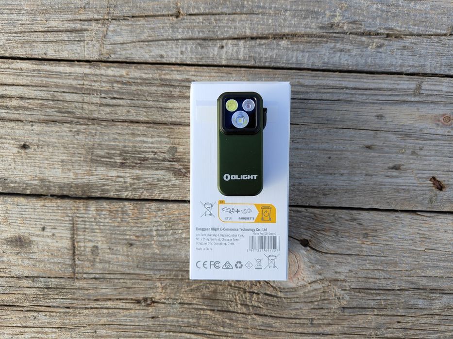 EDC ліхтар Olight Oclip Pro Black / Green / Orange / Red