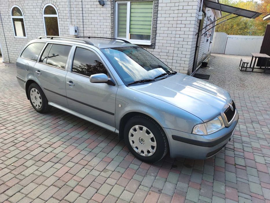 Шкода Октавія Тур