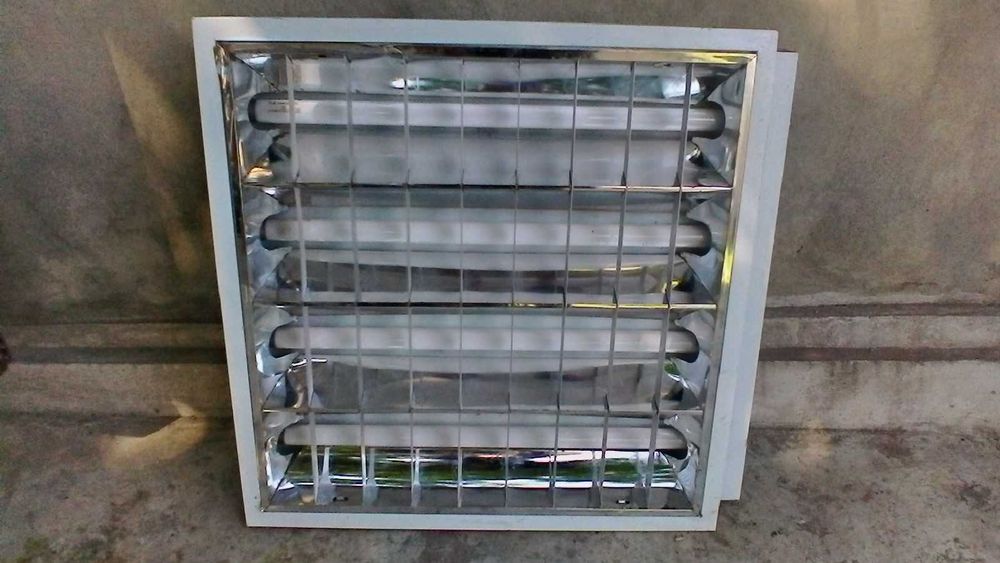 Светильник офисный