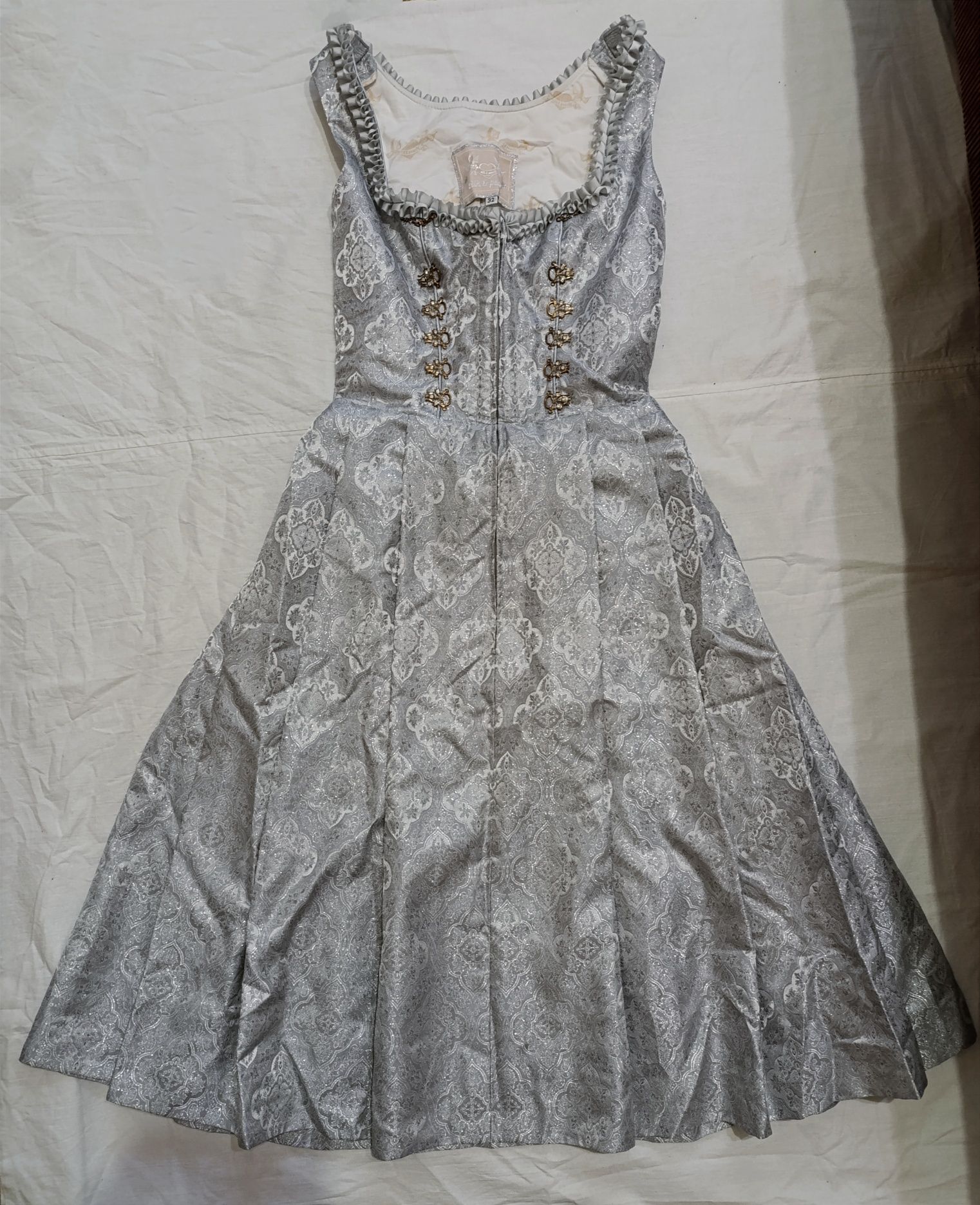 Сукня жіноча silk & pearls у відмінному стані