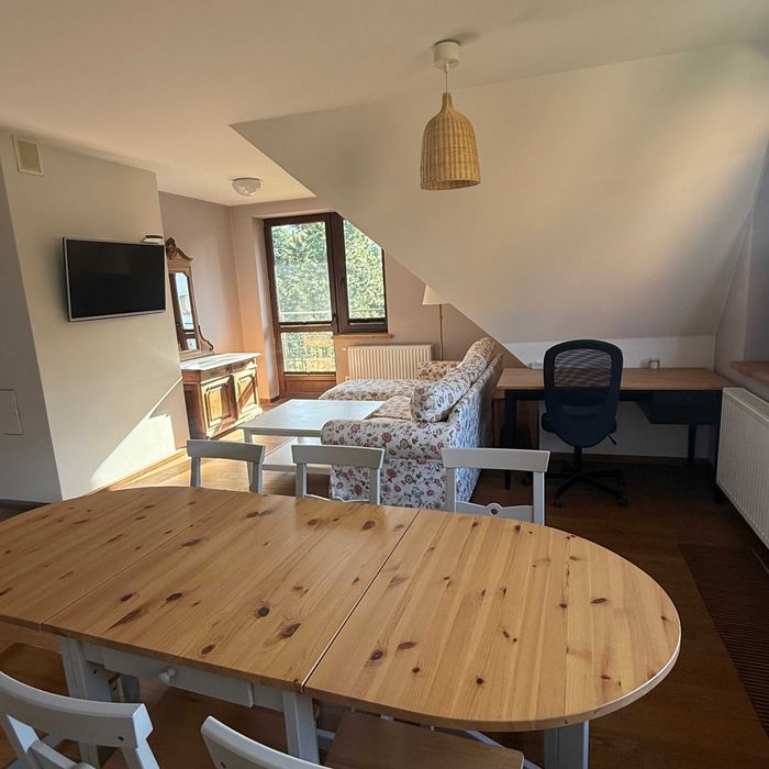 Duże dwupoziomowe mieszkanie na wynajem Zakopane