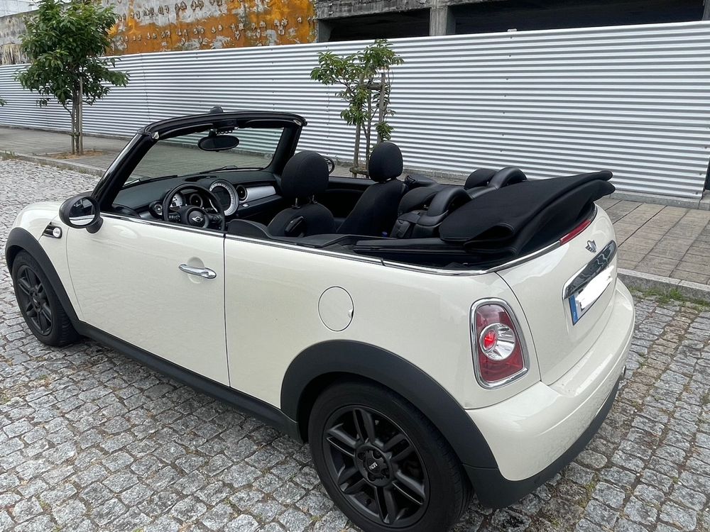 Mini Cooper 1.6D Descapotável