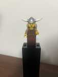 Lego Minifigurka Kobiety Wiking z Serii 7
