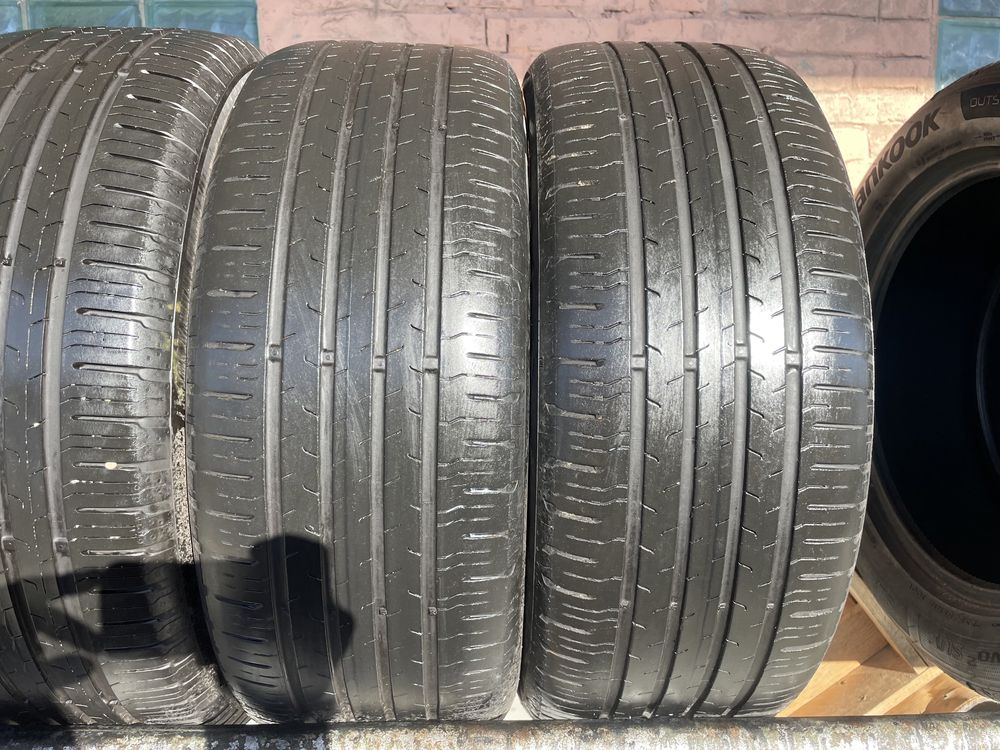 Літні шини 235/50R19 Continental