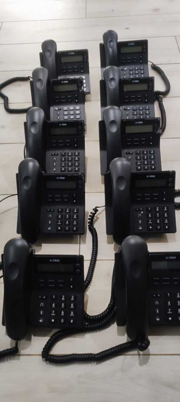 Telefony stacjonarne Polycom, Mitel, Silicar - łącznie 76 szt.
