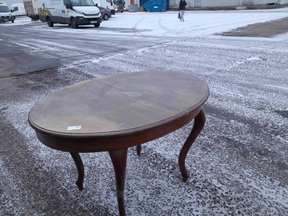 Owalny stół Ludwik Filip do renowacji