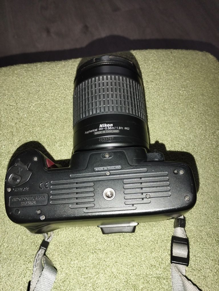 Плівковий фотоапарат Nikon F65