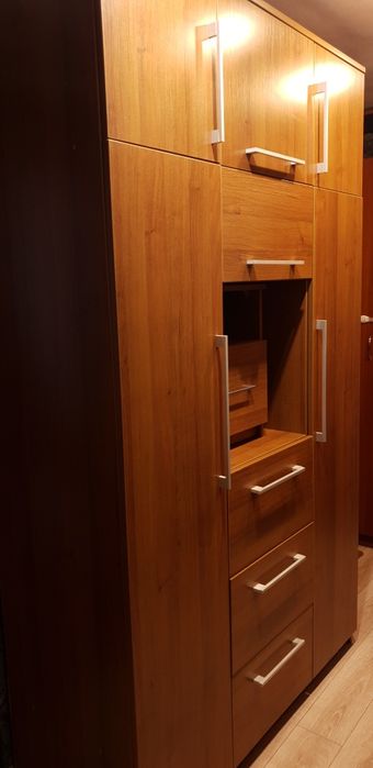 Шафа велика в хорошому стані