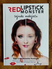 Red Lipstick Monster Tajniki makijażu poradnik