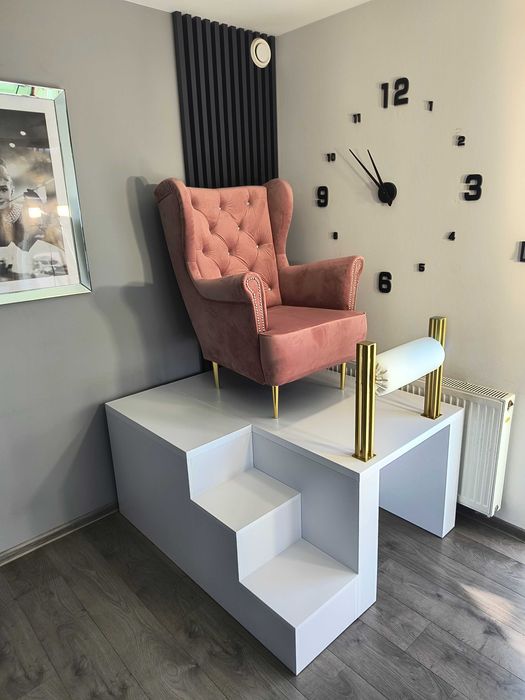 Podest do pedicure z fotelem i podnóżkiem Nowy Promocja Wysyłka 48 h