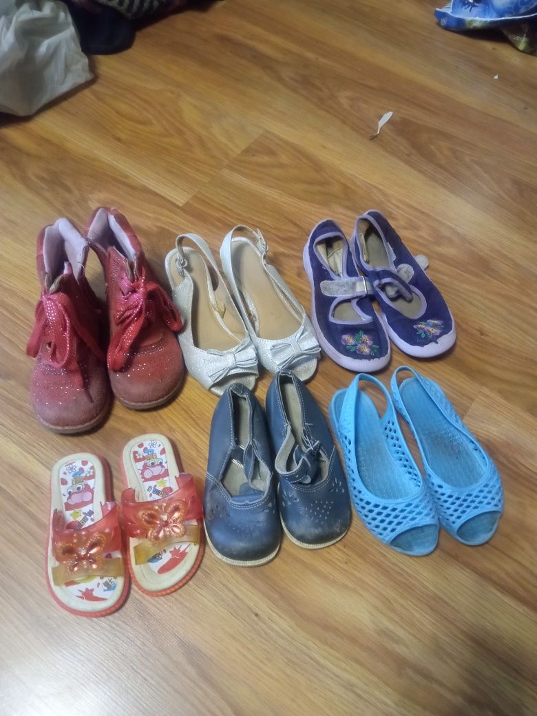 Набор детской обуви
