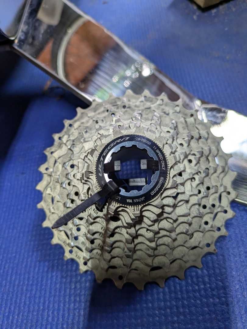 Kaseta Ultegra CS-R8000 zęby 11-32T