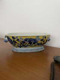 Terrina em porcelana azul e amarela