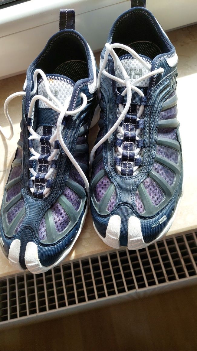 Buty Helly Hansen.Rozmiar 39