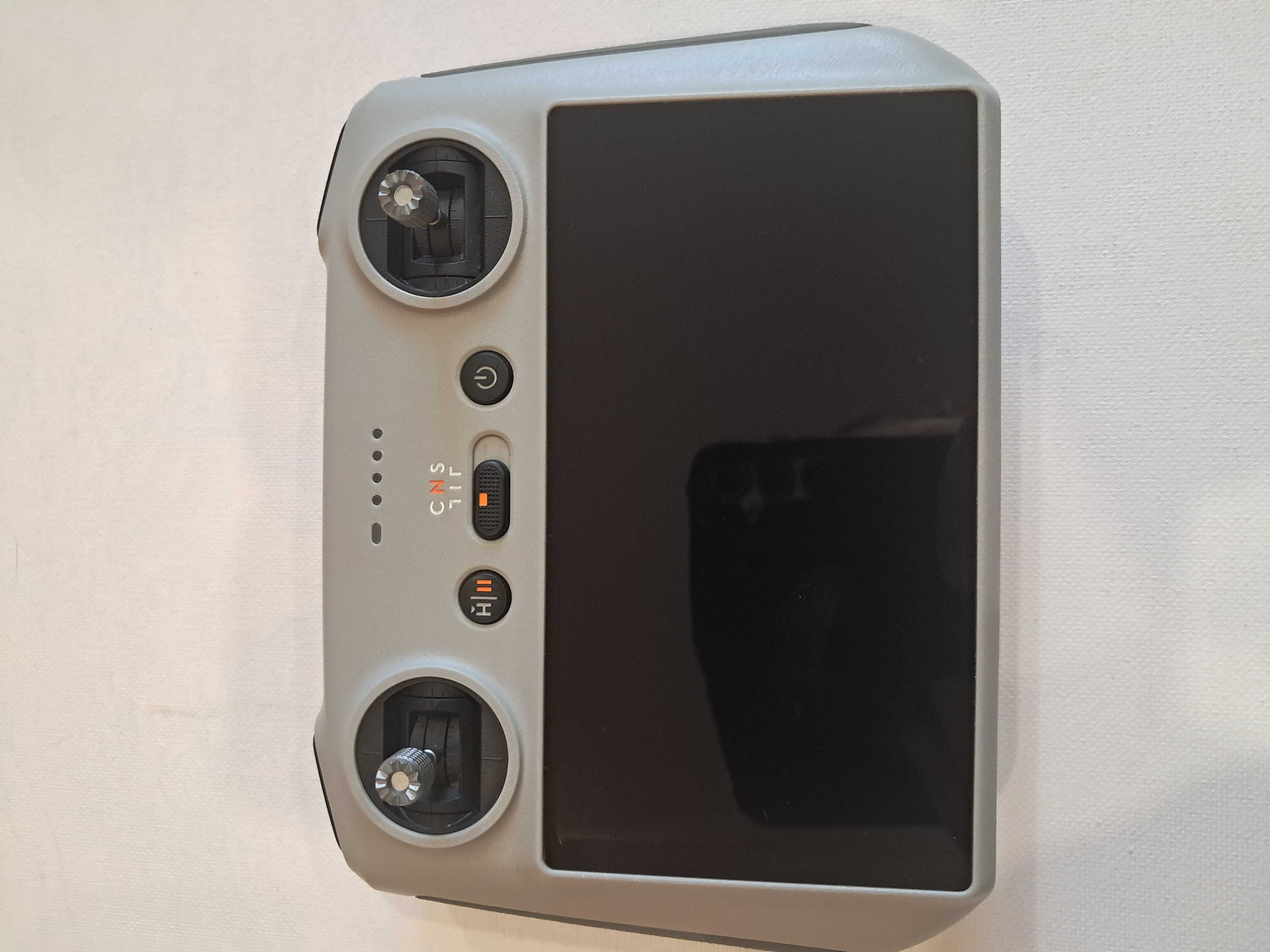 Пульт DJI RC model: RM 330