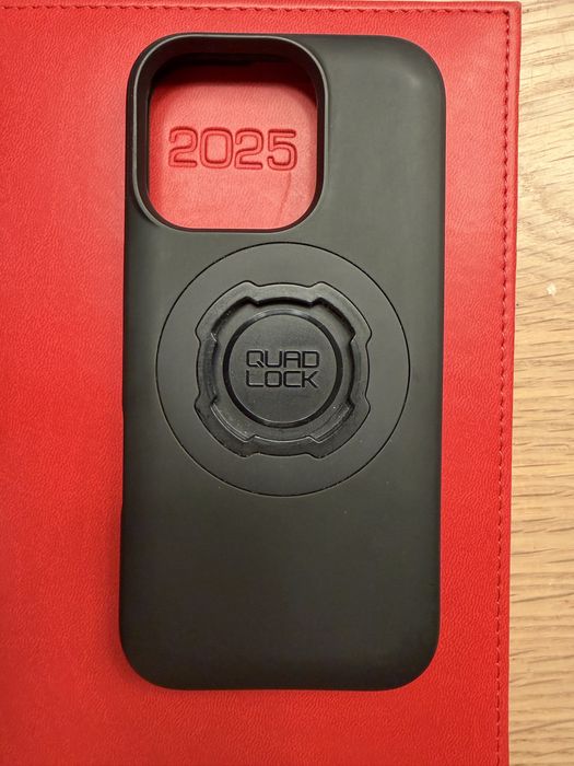 Etui quad lock iphone 16 pro