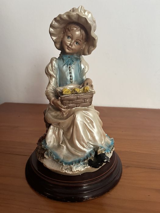 Vendo estatuetas decorativas vintage