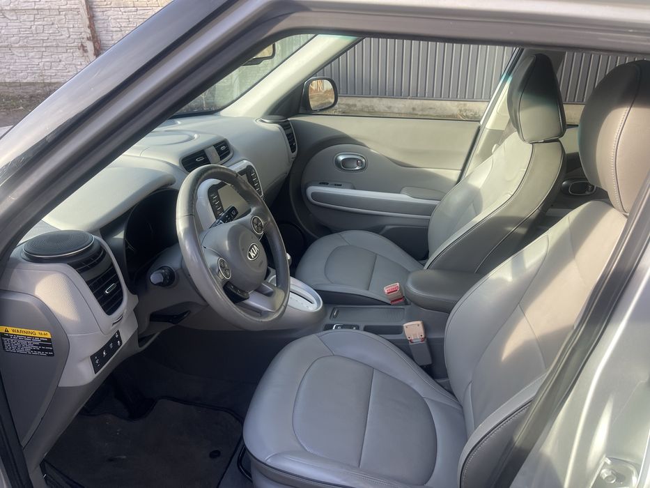 Киа Соул ев 2017 г.в. В хорошем состоянии сох 82