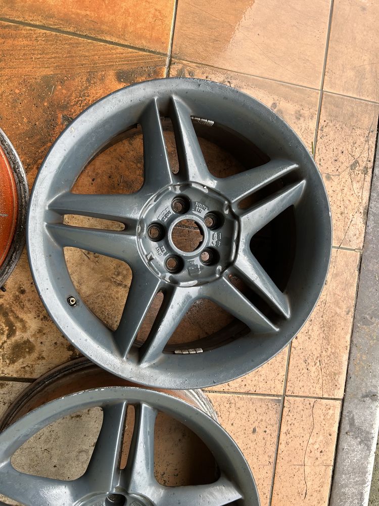 Alu felgi 17 cali 5x100 Vw audi seat skoda komplet