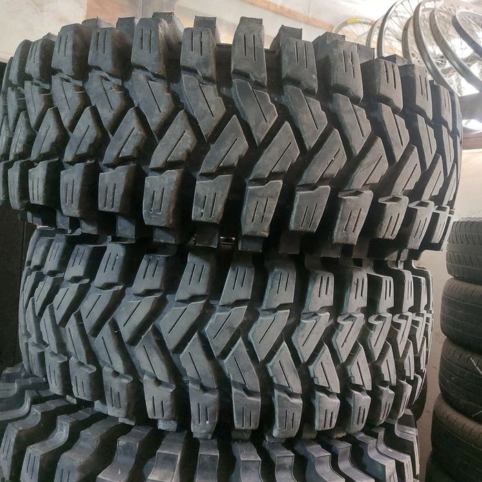 Колеса  37 12.50 16 Maxxis 12.5 Trepador шини 325 80 диски 6 139.7