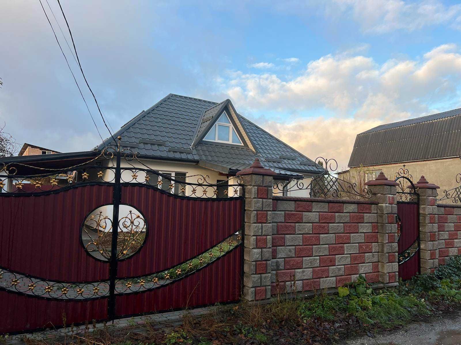 Сучасний будинок з терасою та мансардою, 5.6 соток,повний Фарш! Катіон