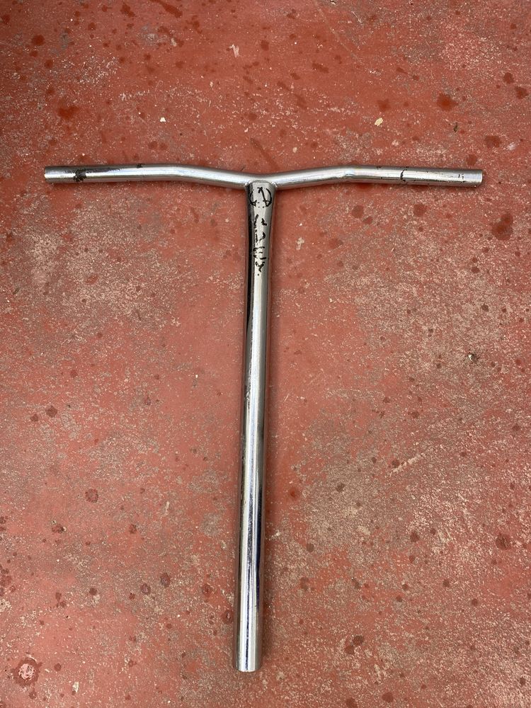 Apex bars scooter