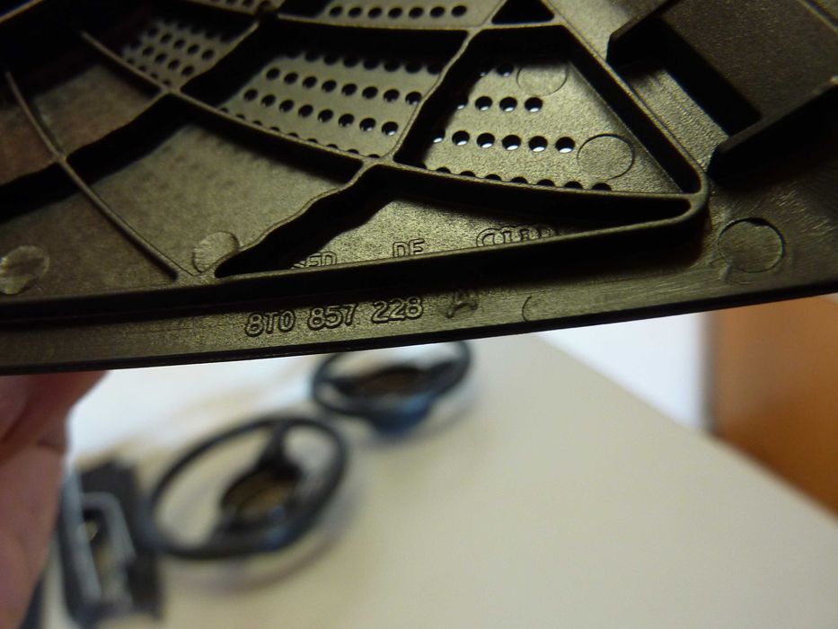 AUDI A4 B8 A5 8T lift maskownice głośników deski B&O 8T0.857228A 227A