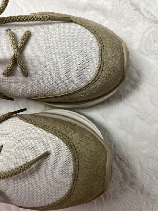 Кросівки жвночі 39 р Vitto Rossi Baldinini