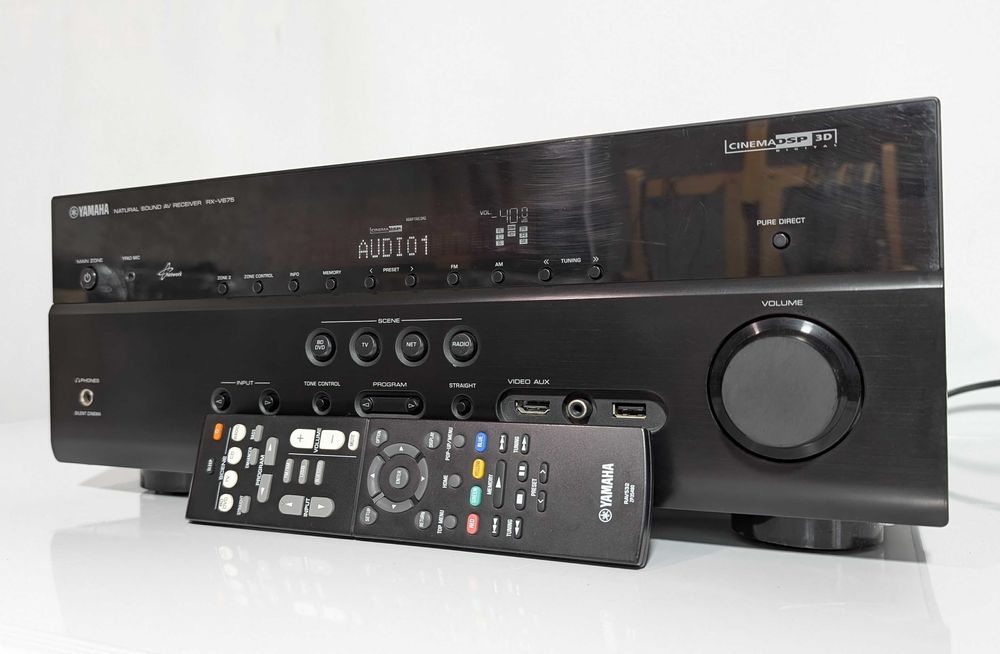 7.2 Ресивер Yamaha RX-V675, має 150 Вт/канал/HDMI/4K/ARC/USB/ЦАП/FLAC
