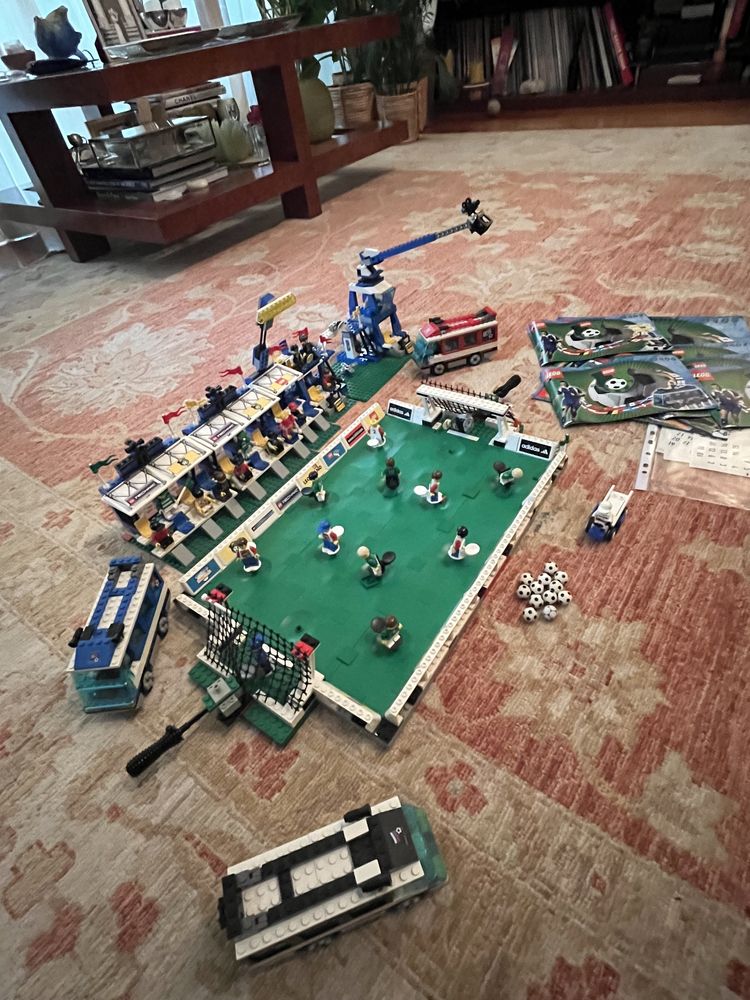 Vários Sets Lego - Harry Potter Star Wars Football Ferrari Outros