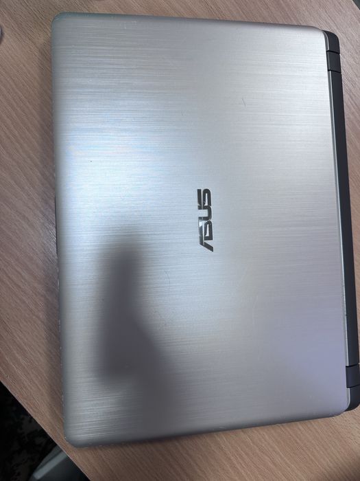 Ноутбук Asus VivoBook 15