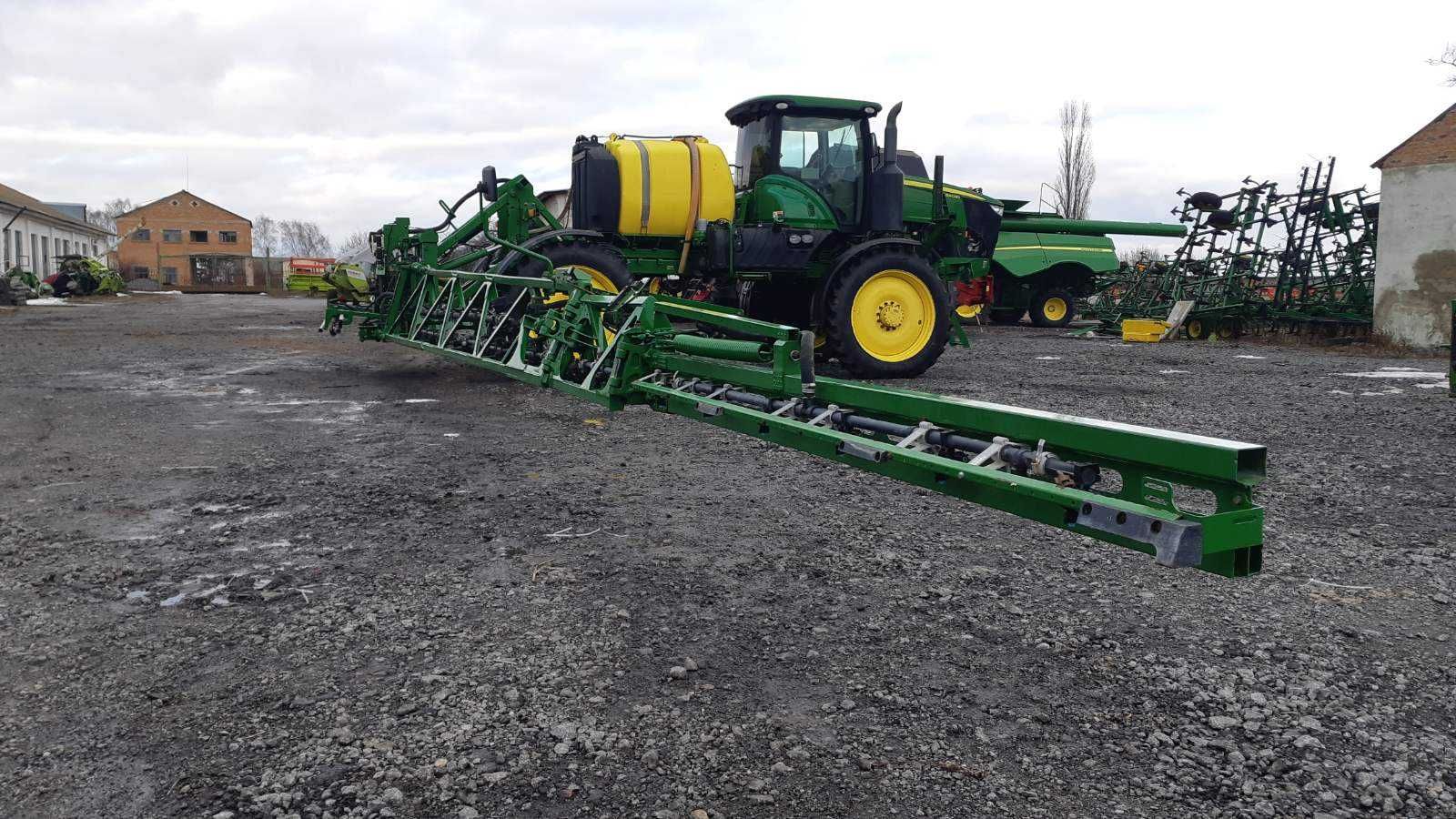 John Deere R4030  Самохідний оприскувач