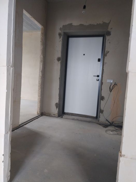 Євродвокімнатна квартира! Чекає своїх власників! Центр міста!