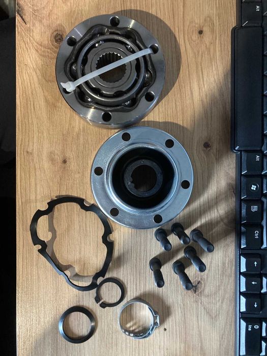 ШРУС вала карданного VW T4 SYNCRO 701521193