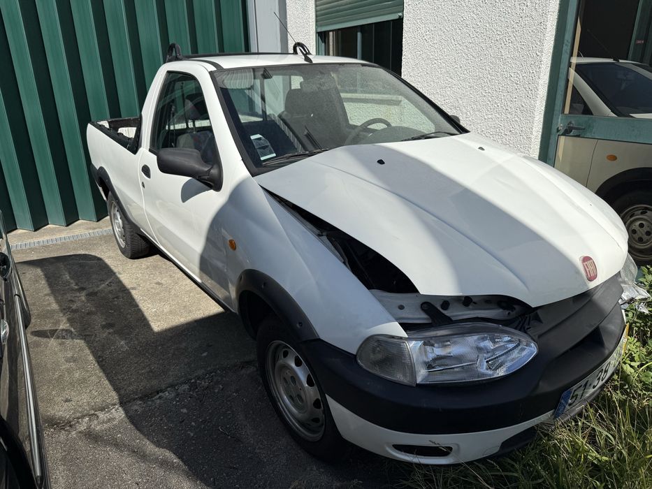 Fiat Strada (peças)