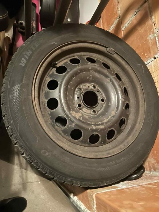 Kola 16 cali z oponami zimowymi