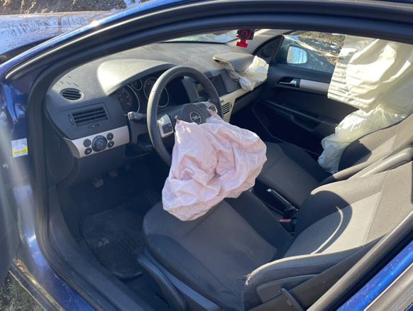 авто після аварії с документами все добре писати чи дзвонити на vaiber