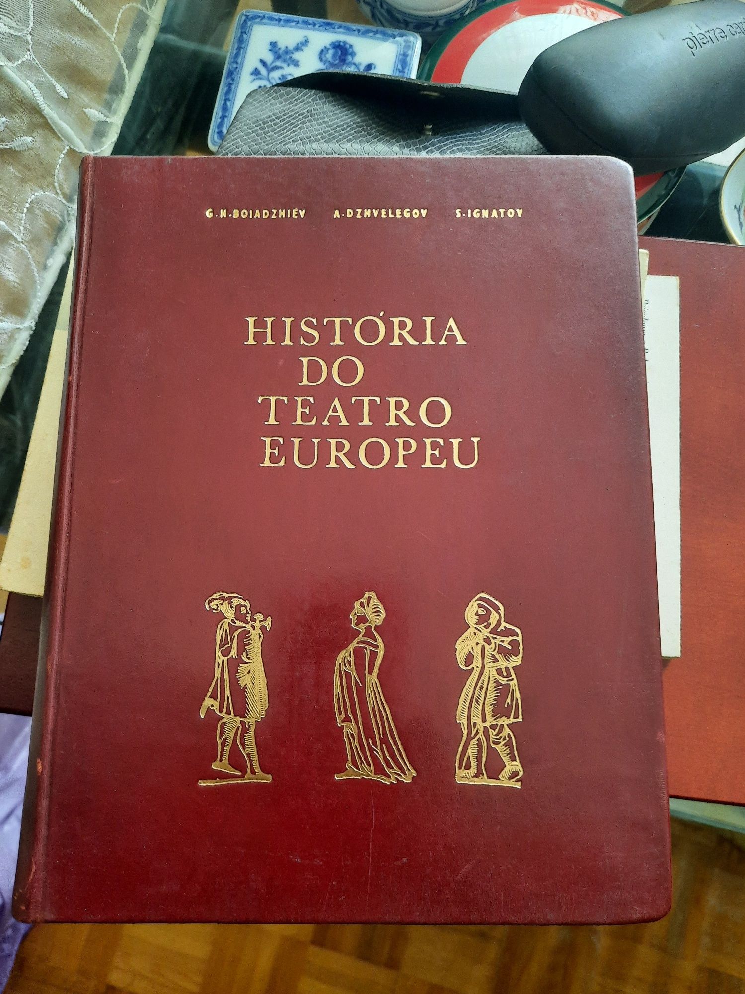 História do Teatro Europeu