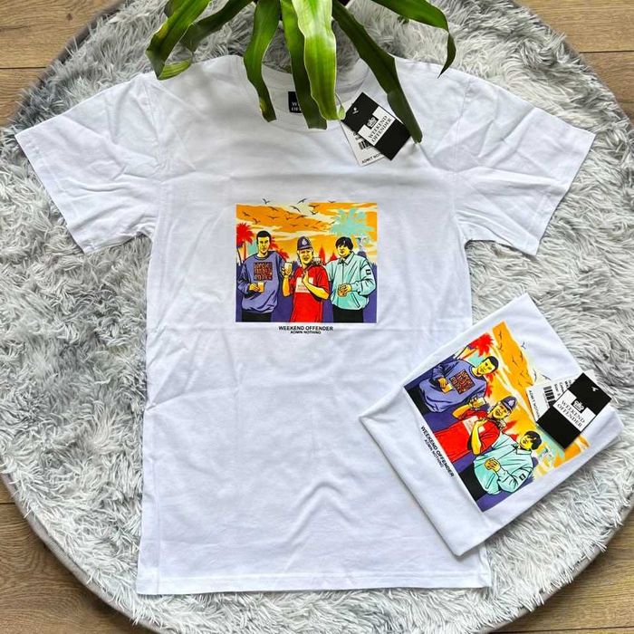 Weekend Offender • Новая футболка British Casual • Черная / Белая • WK