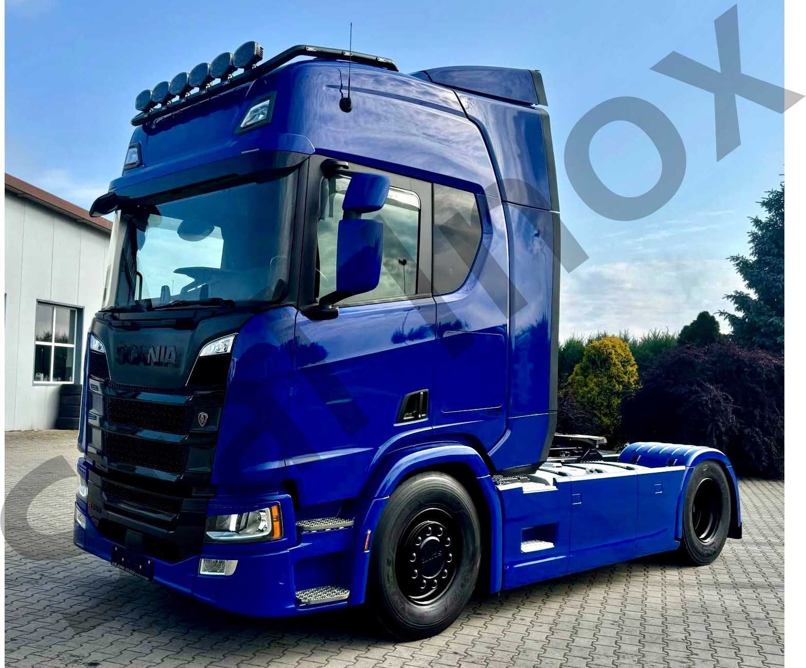 Orurowanie górne malowane proszkowo Scania S / R oświetlenie led
