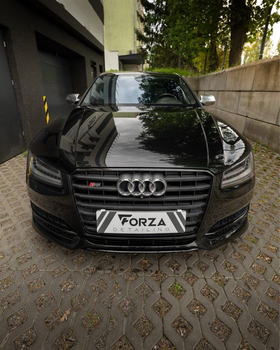 Auto do ślubu Audi S8