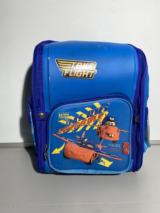 Безкоштовно шкільні рюкзаки