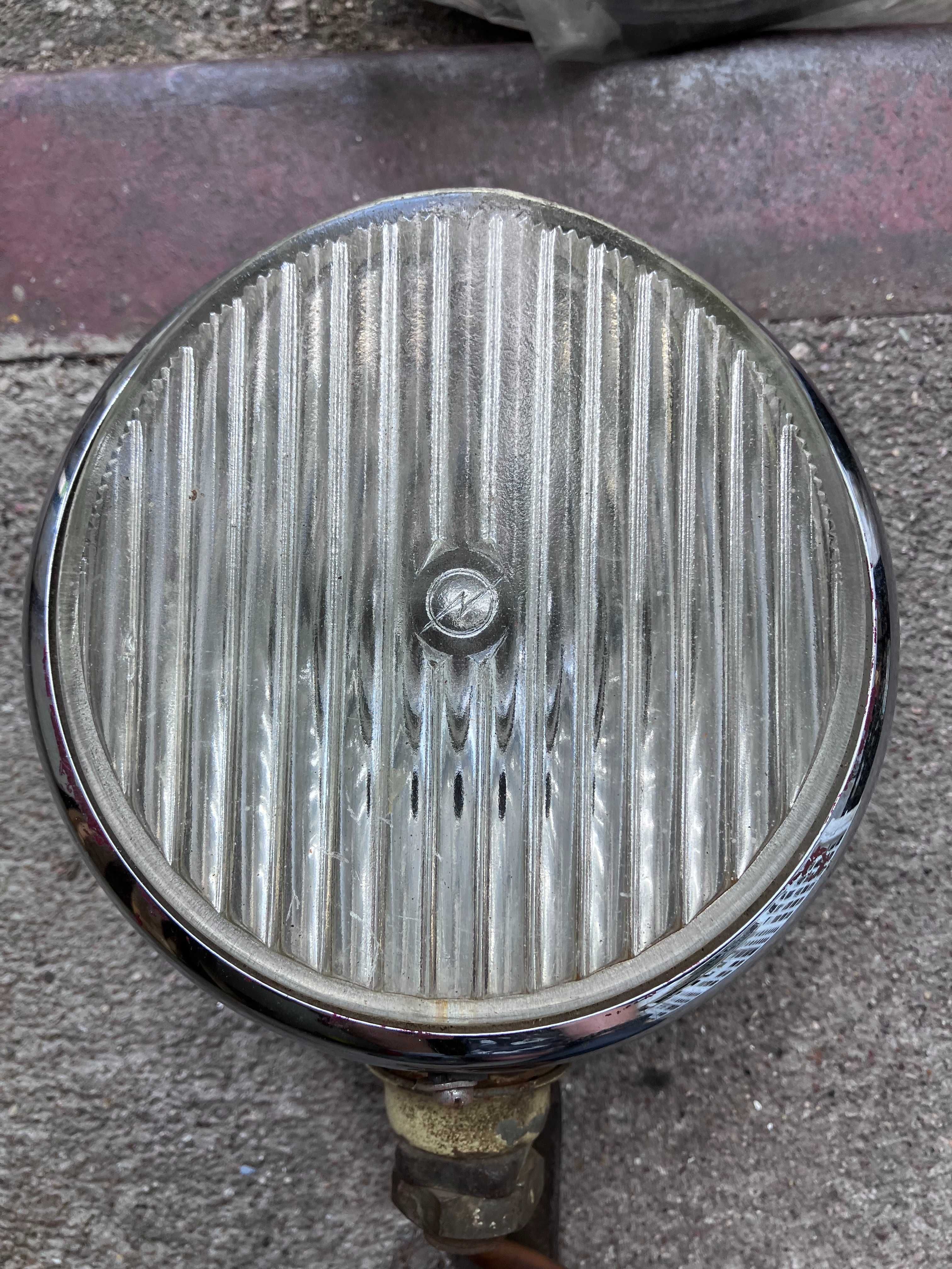 2szt. Lampy szperacz Ursus C325 C328