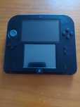Vendo Nintendo 2DS com dois jogos