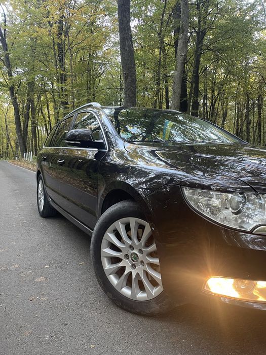Skoda Superb продам власний автомобіль